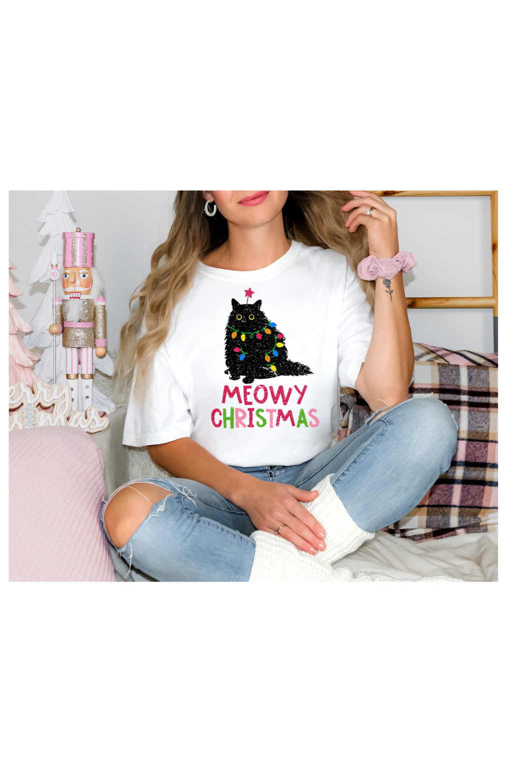 CHRISTMAS CAT
