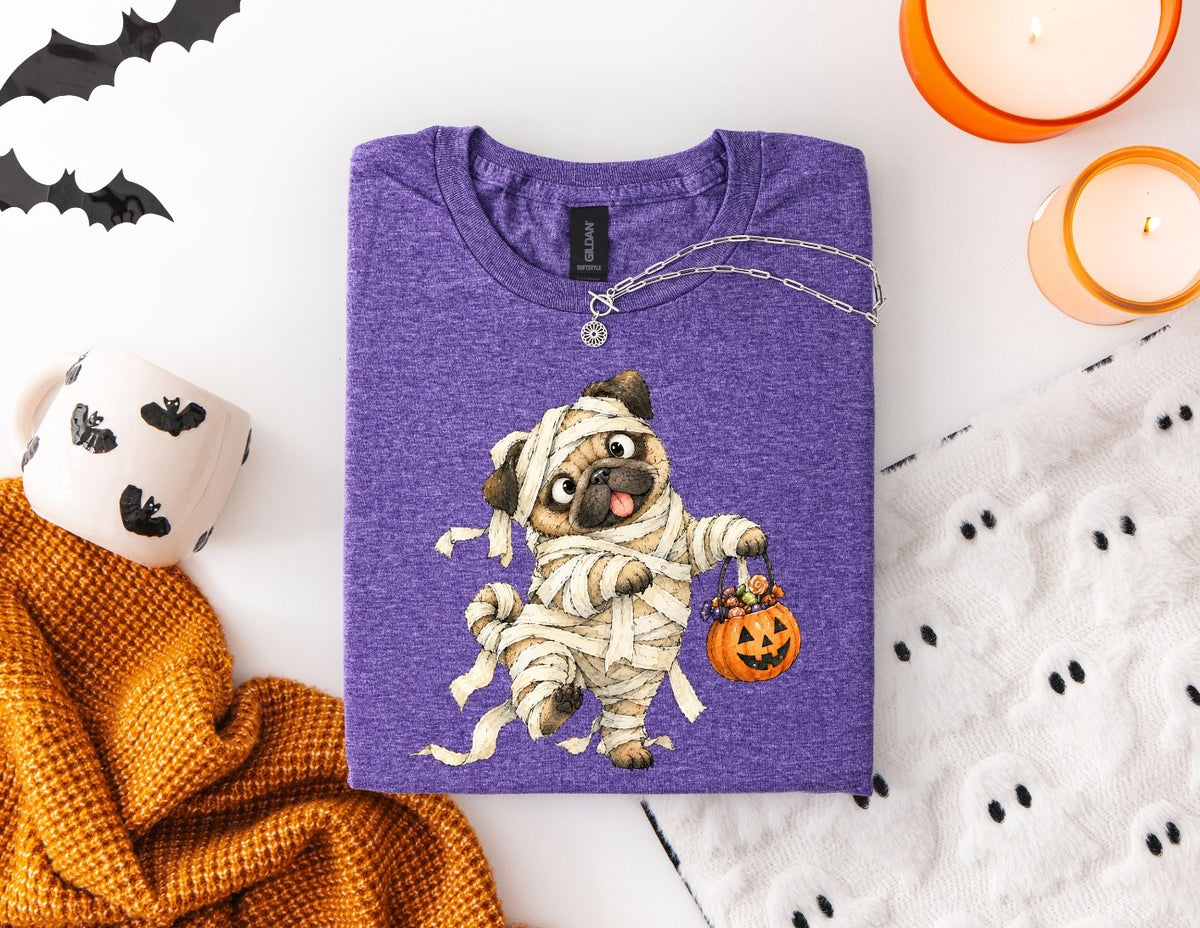 WHIMSICAL MUMMY PUG